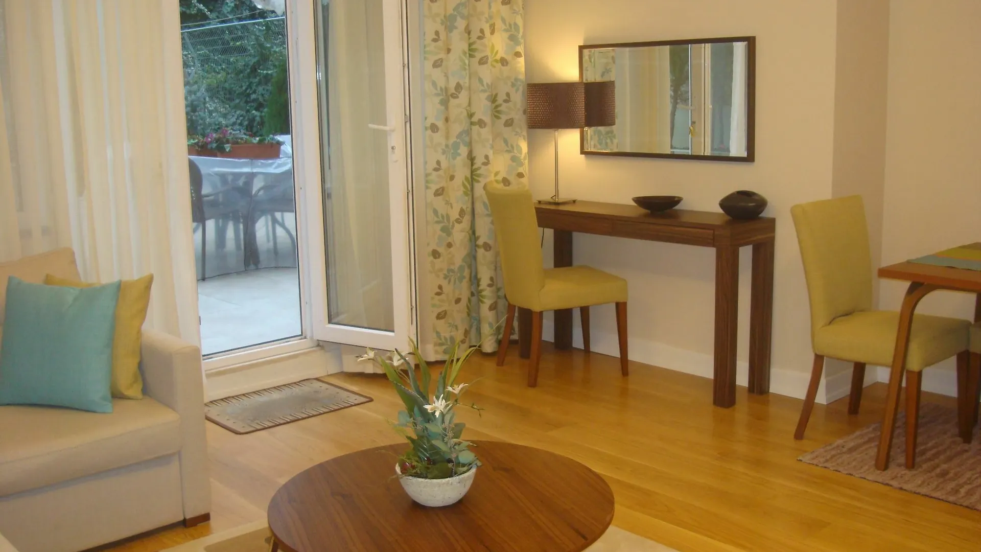 Cheya Residence Tesvikiye Provincia di Provincia di Istanbul Turchia